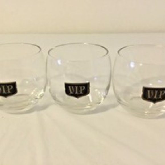Set Of Three Vintage Clear Rounded Rocks Low Ball Glass Grey & Silver Etched VIP - Picture 1 of 7